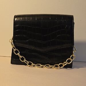 Source Unknown Black and Gold Quilted Clutch
